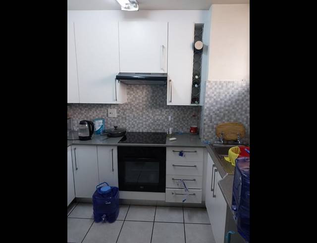 2 BEDROOM APARTMENT FOR SALE IN SUNNYSIDE